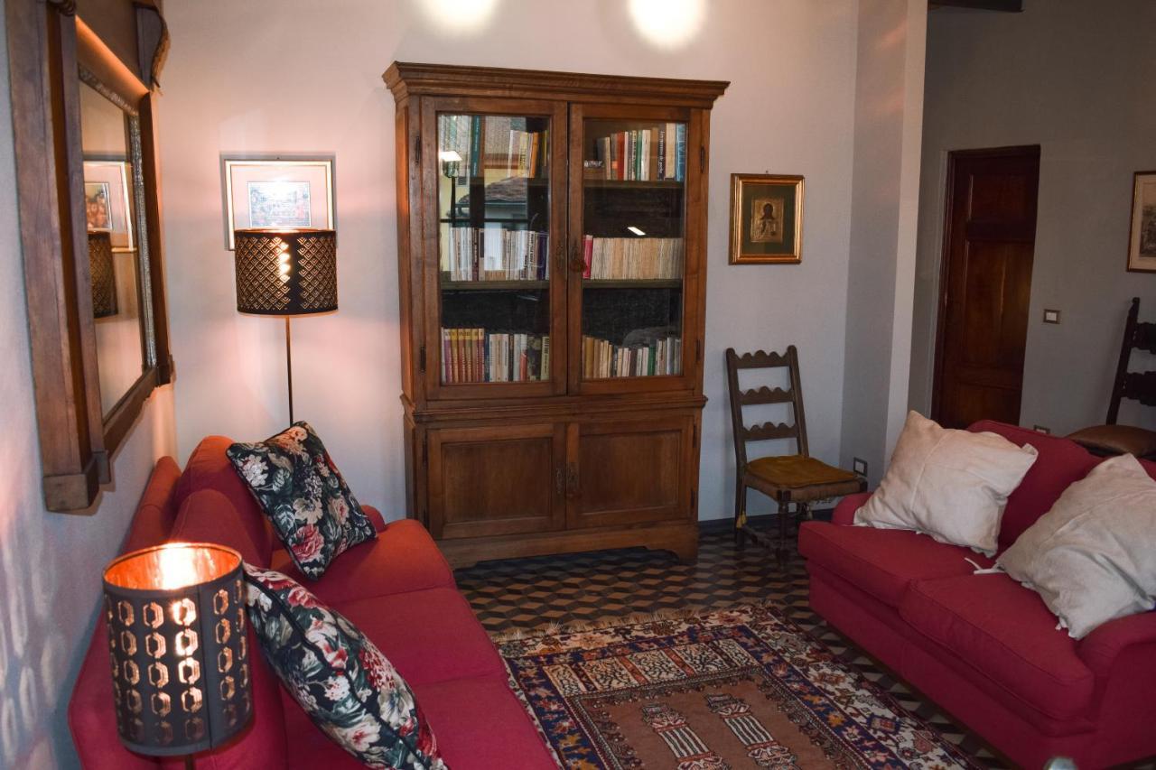 Il Carmine Charme & Terrace With Ac Apartment Lucca Luaran gambar