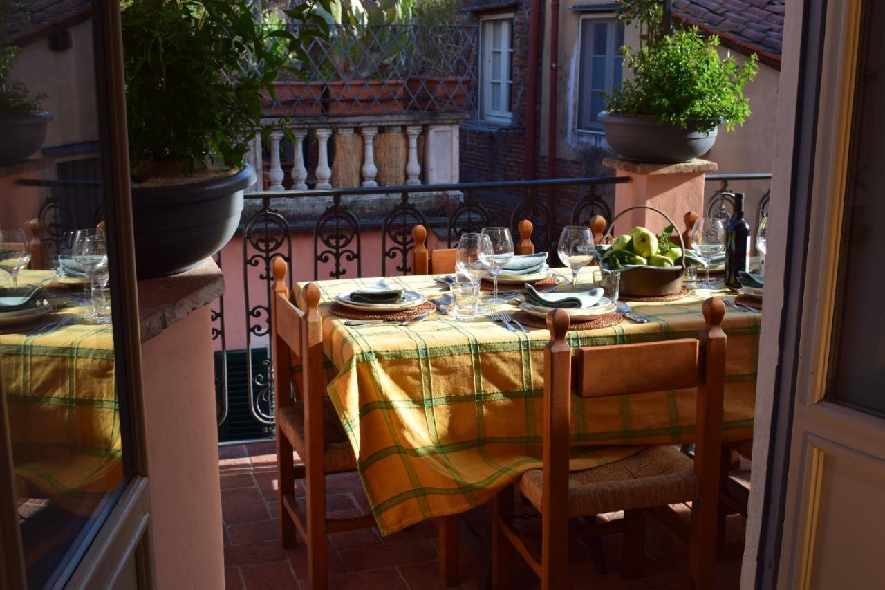Il Carmine Charme & Terrace With Ac Apartment Lucca Luaran gambar
